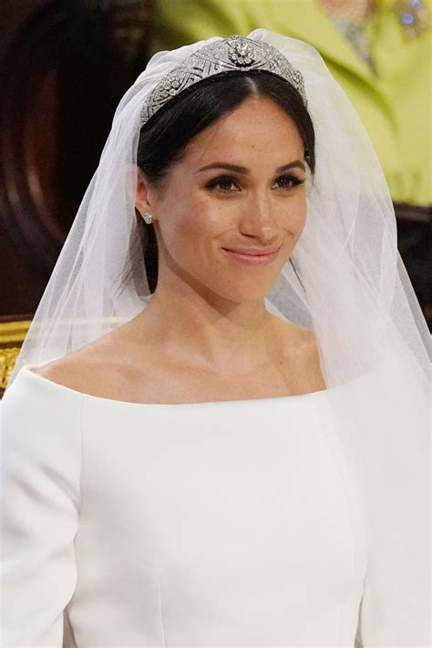 givenchy brautkleid ckaire w|Meghan Markle wears Givenchy wedding dress to marry Prince .